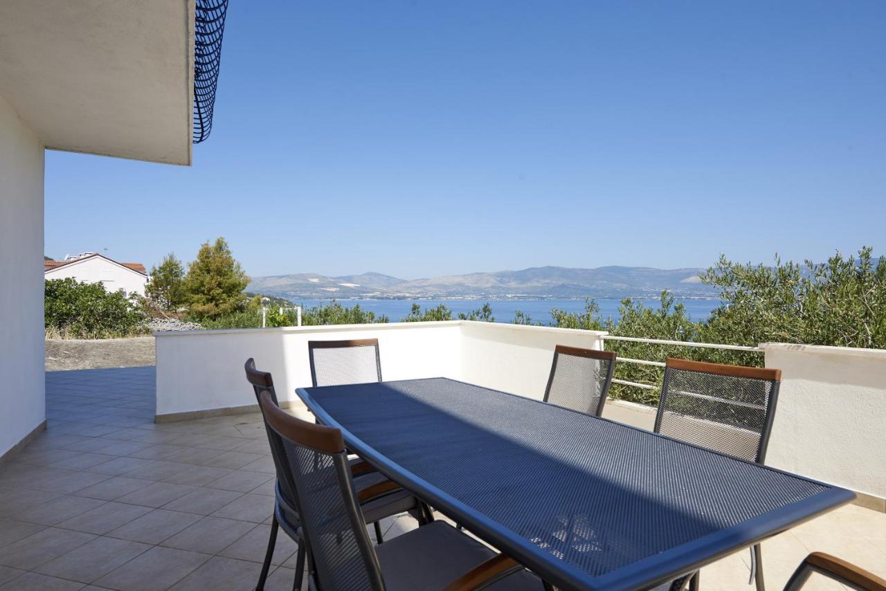 Apartments By The Sea Slatine, Ciovo - 15504 Eksteriør billede